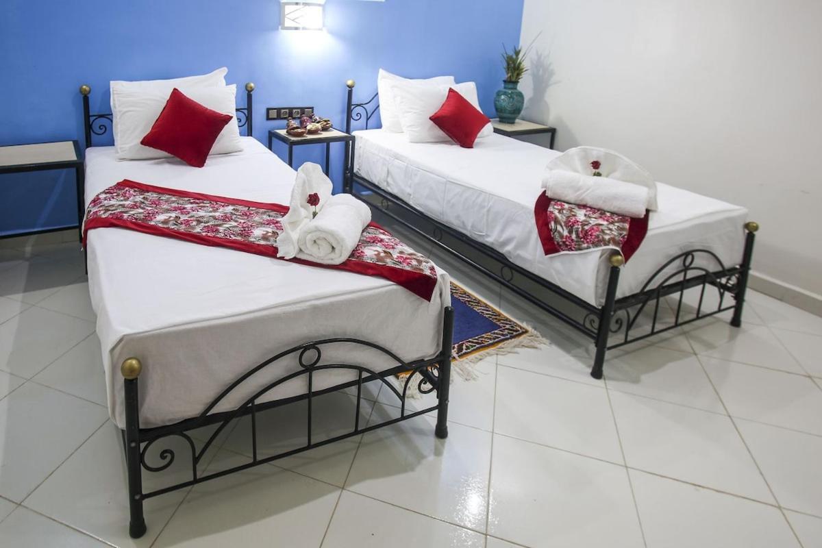 Hotel La Pomme Zaida Luaran gambar
